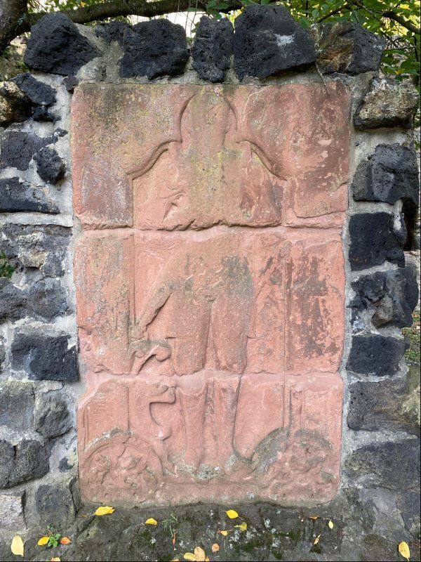 Grabplatte von Morsheim, 2025